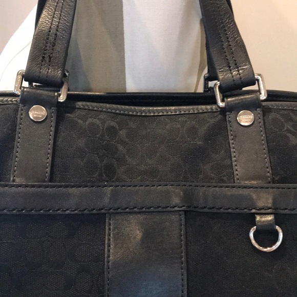 ✨Coach signature diaper/tote bag✨ - Picture 3 of 7